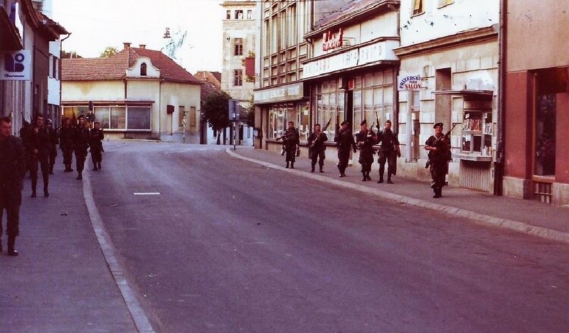 Foto: wikipedia.org Pripadnici SJP Omega iz Bjelovara u Pakracu