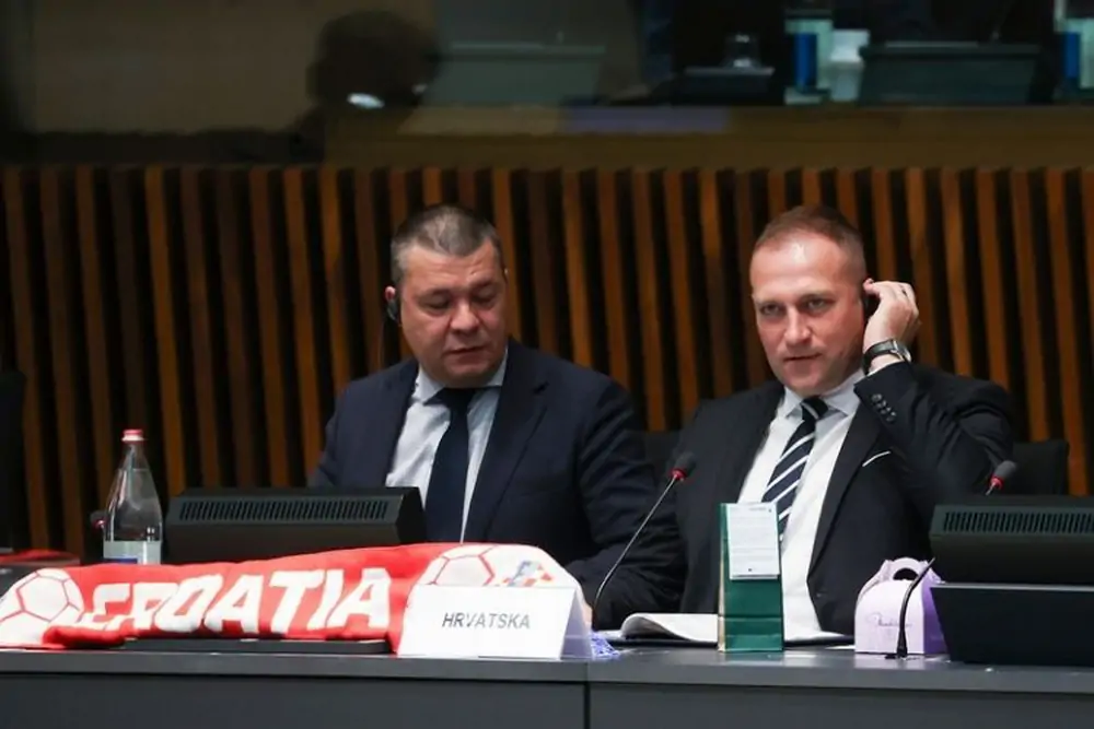  Ministar Vlajčić sudjelovao na sastanku Vijeća ministara poljoprivrede i ribarstva EU-a u Luxembourgu